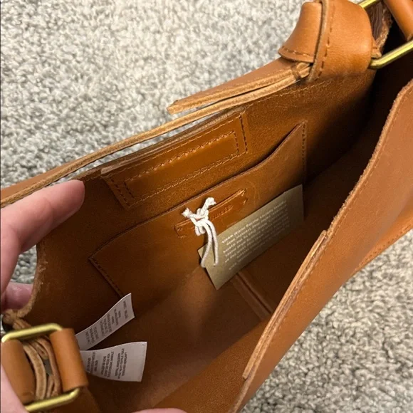 Madewell Tan Leather Shoulder Bag - Picture 2 of 3